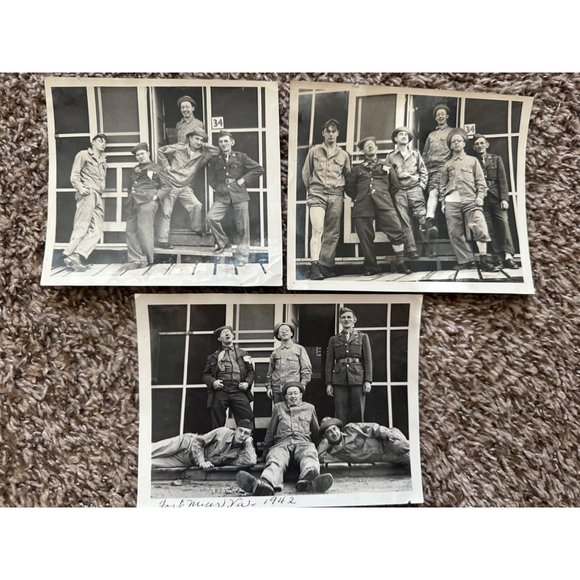 Set of 3 WWII World War 2 Two era 1942 US Army soldiers smiling - Picture 1 of 7